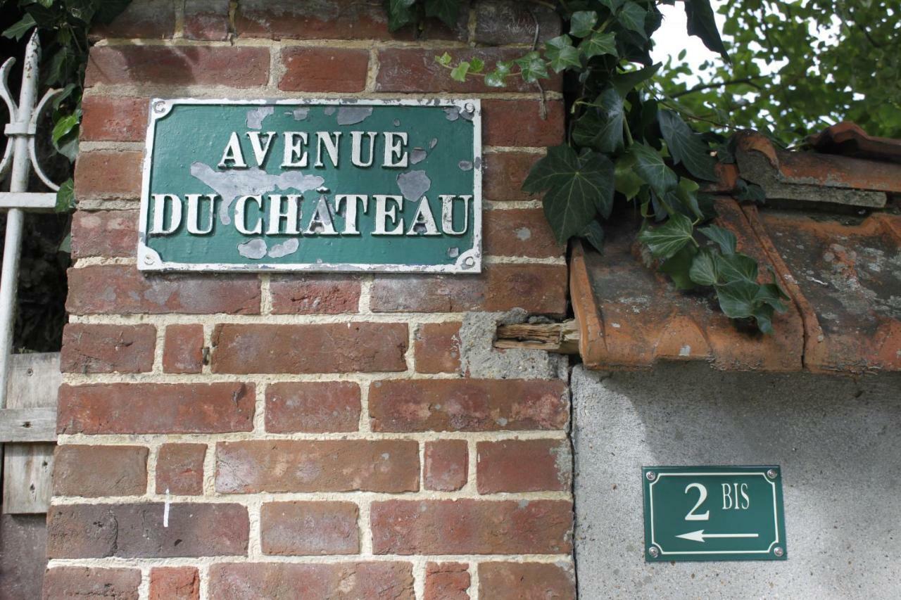 Avenue Du Chateau Saint-Just  Ngoại thất bức ảnh